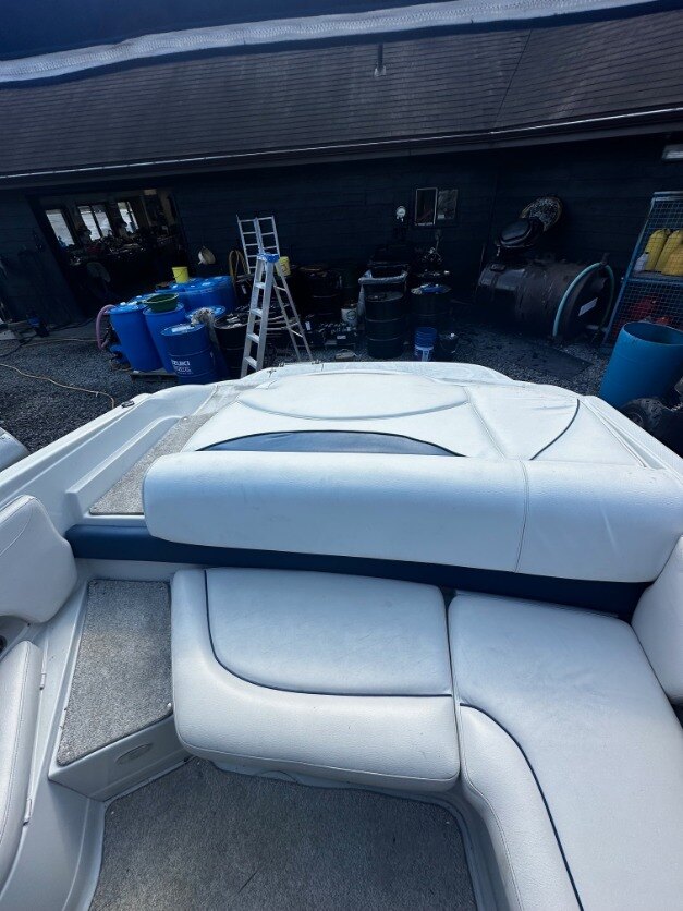 2006 Crownline 230 LS