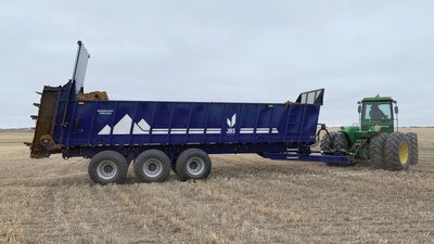 JBS Narrow Body Manure Spreader