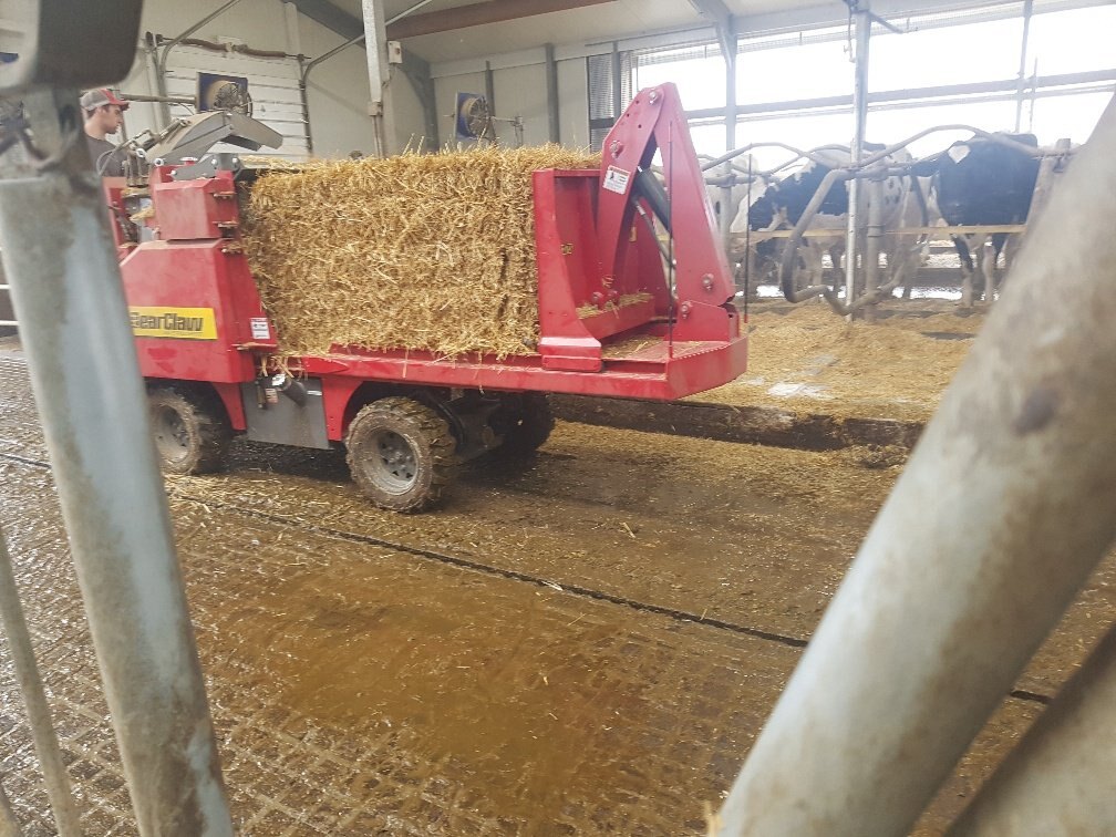 BearClaw 3375 Bale Processor