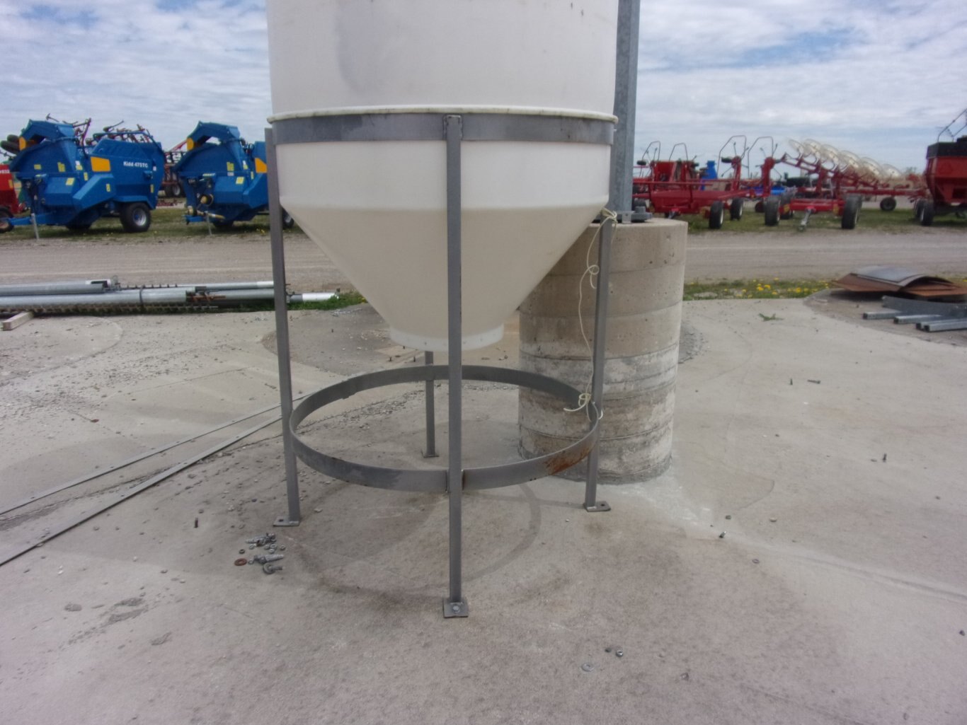 Prairie Pride PL80 Grain Bin