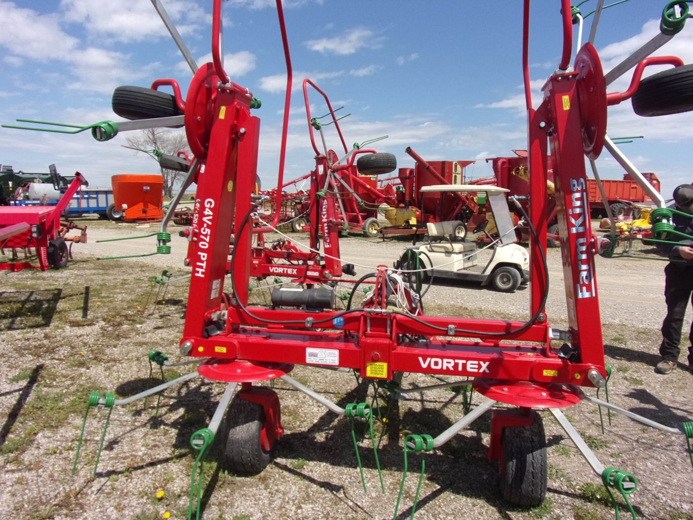 Farm King 570 Vortex Tedder