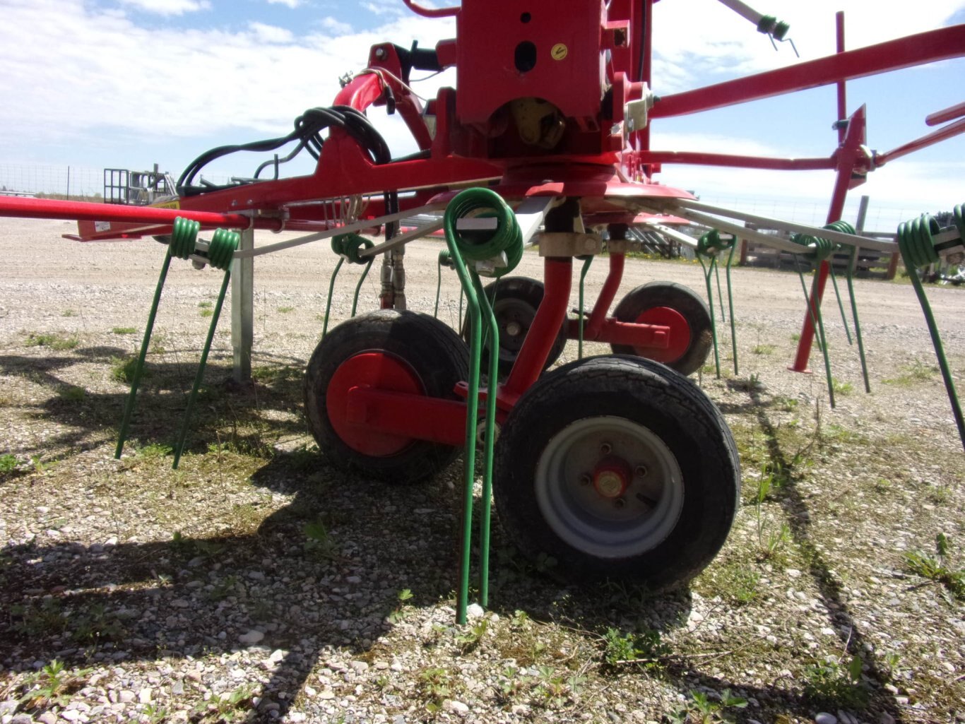 Farm King 740 Vortex Tedder