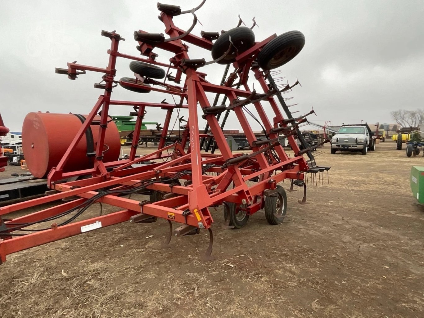 CASE IH 4800 FIELD CULTIVATOR
