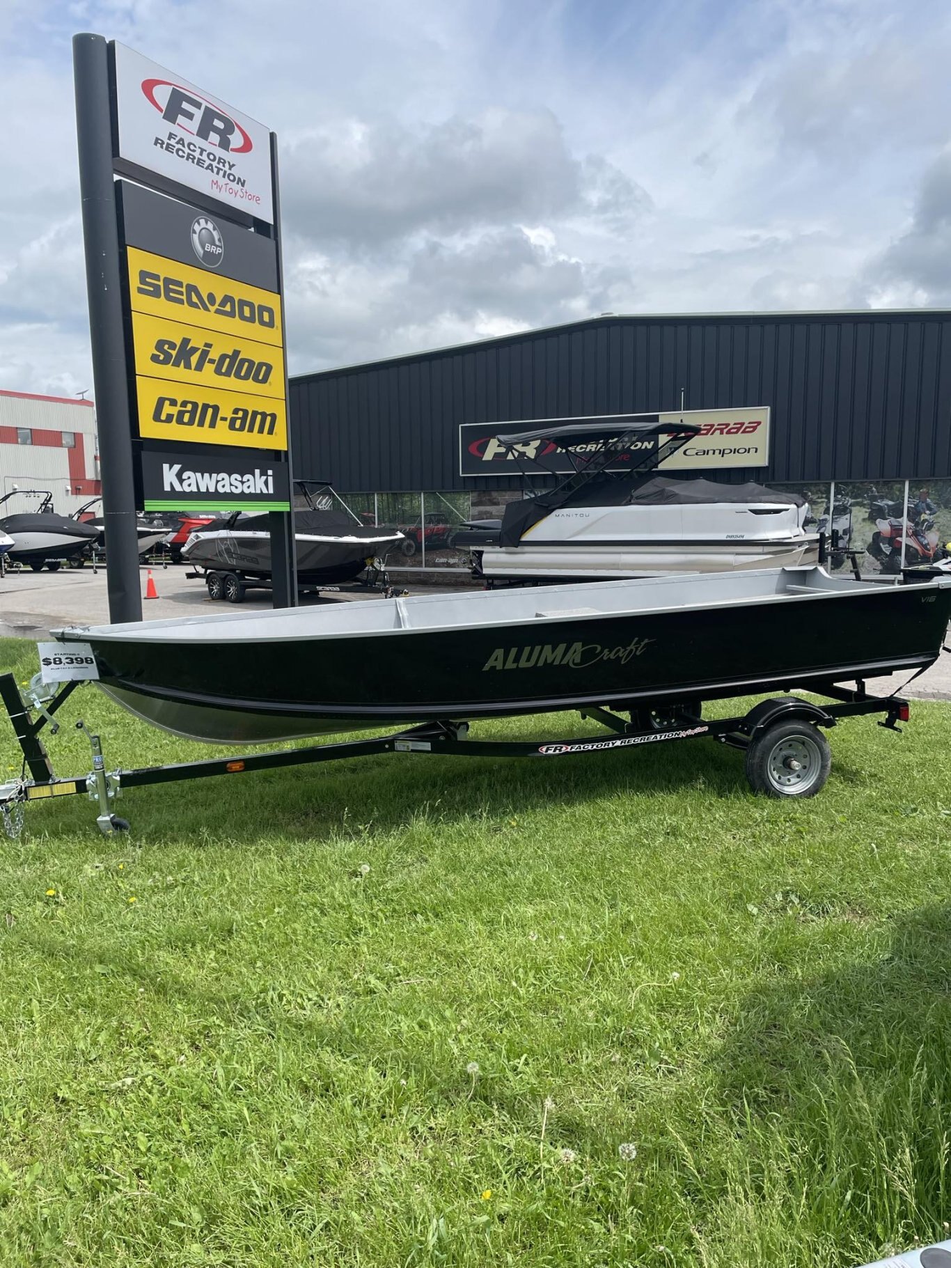 2024 Alumacraft V16 Tiller Fishing Boat