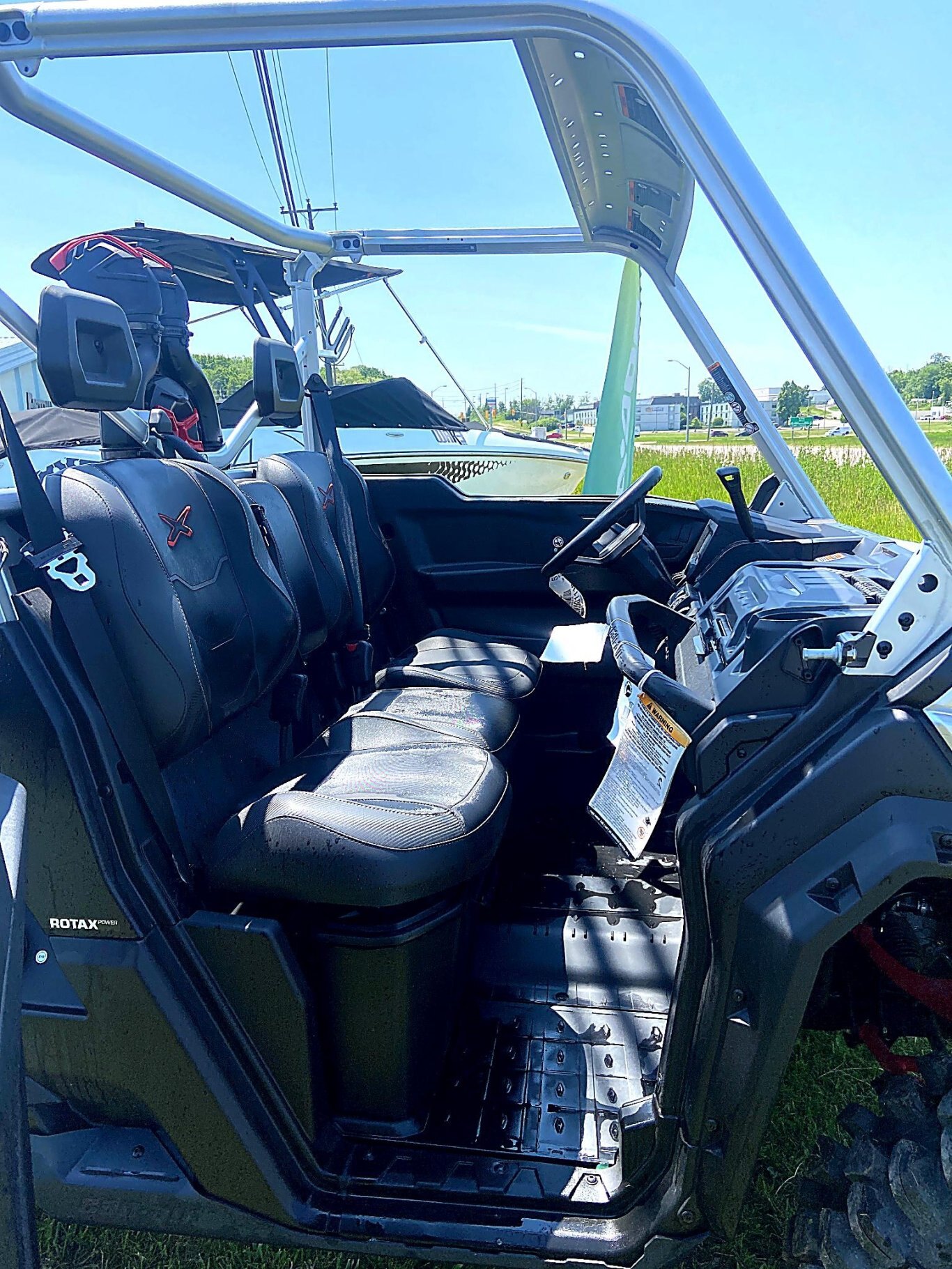 2025 Can Am Defender X MR w/ Half Doors Silver/Red