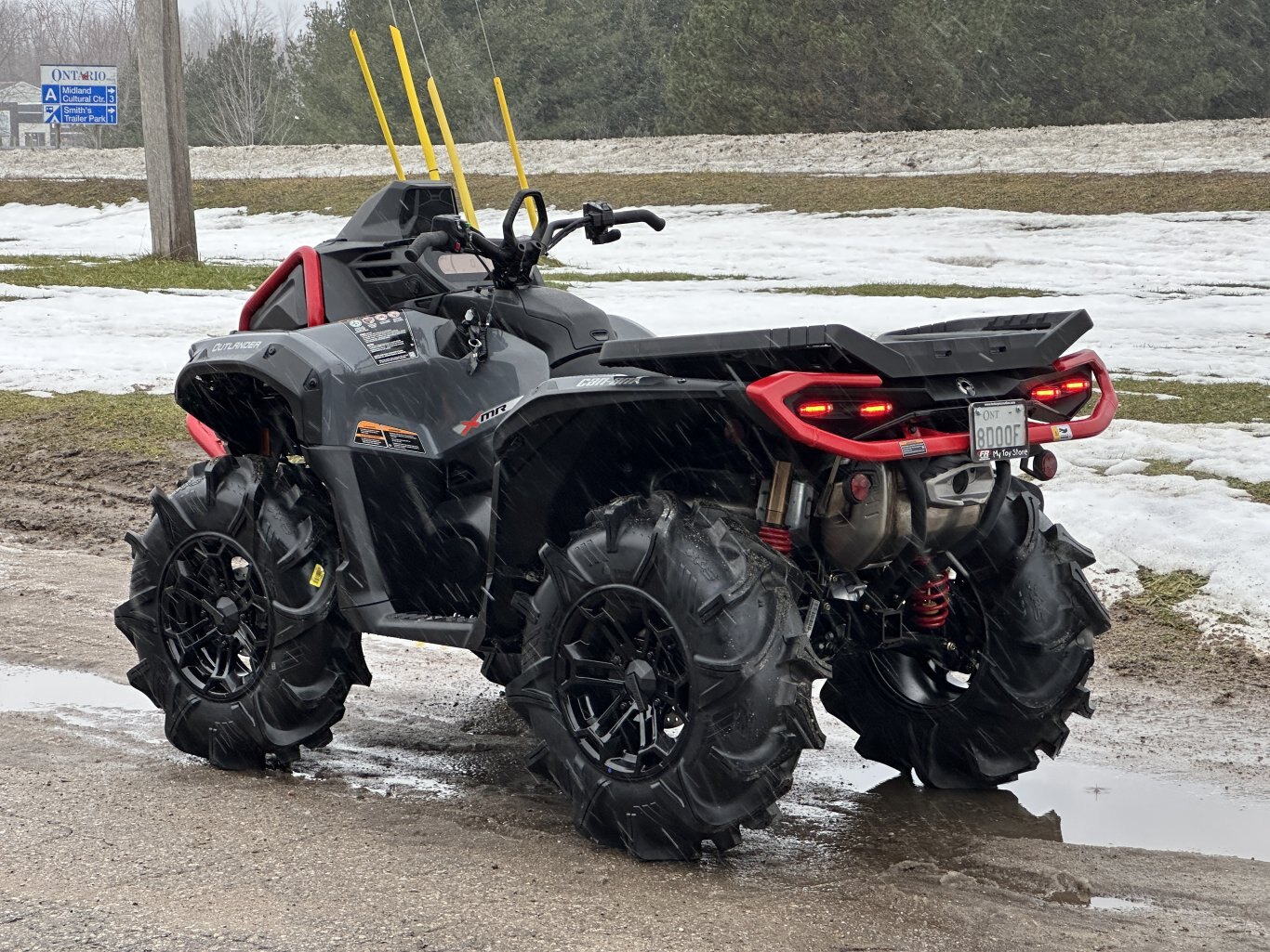 2025 Can am Outlander XMR 1000R