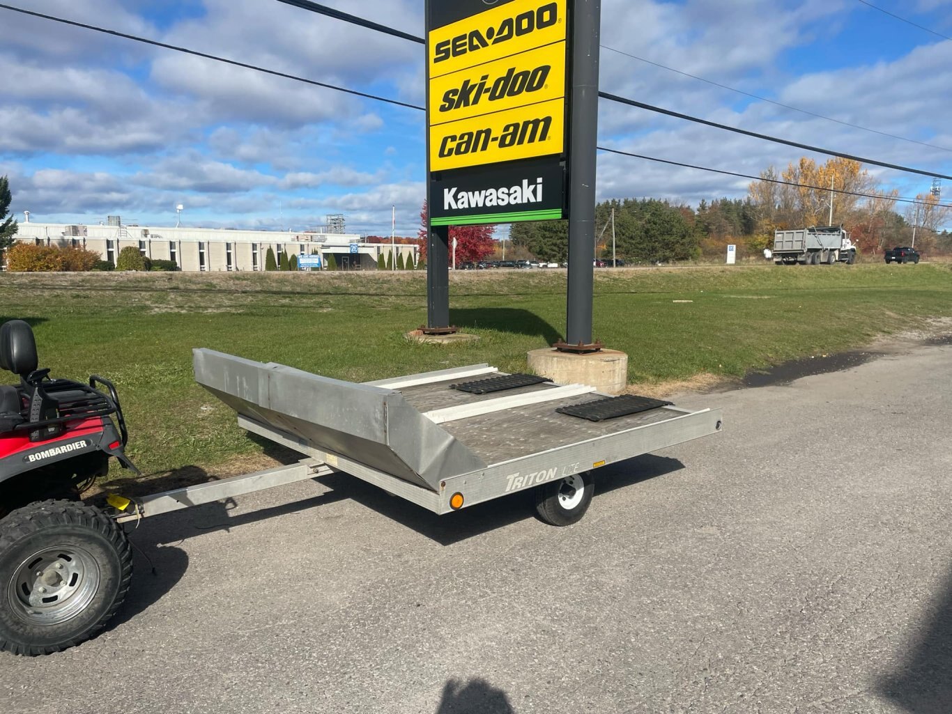 1995 Triton Lite Double Open Snowmobile Trailer