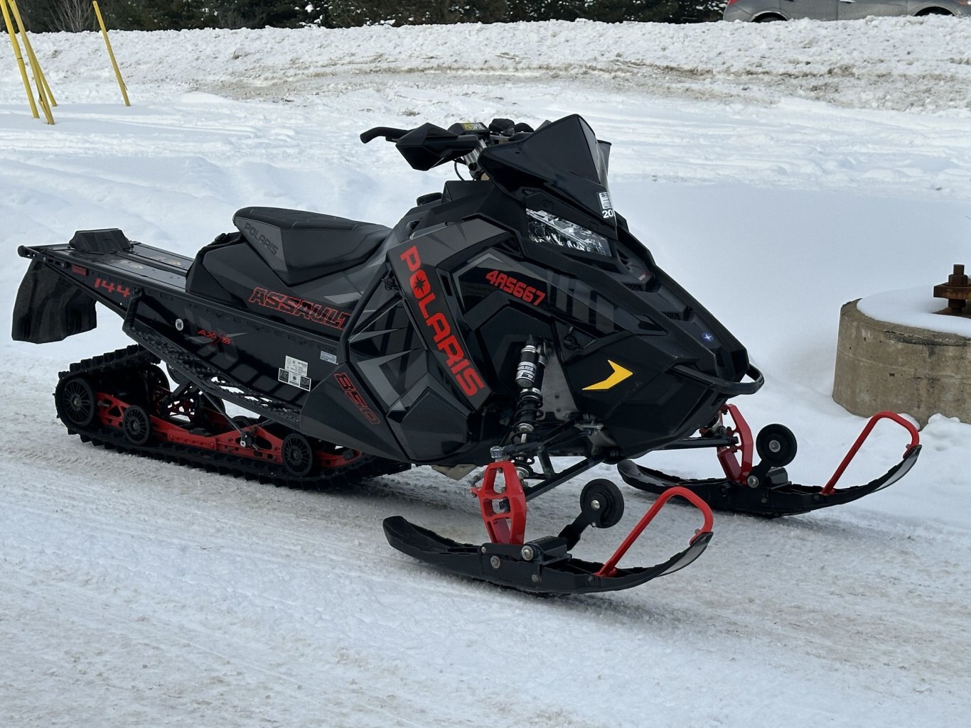 2020 Polaris Assault 850 Switchback