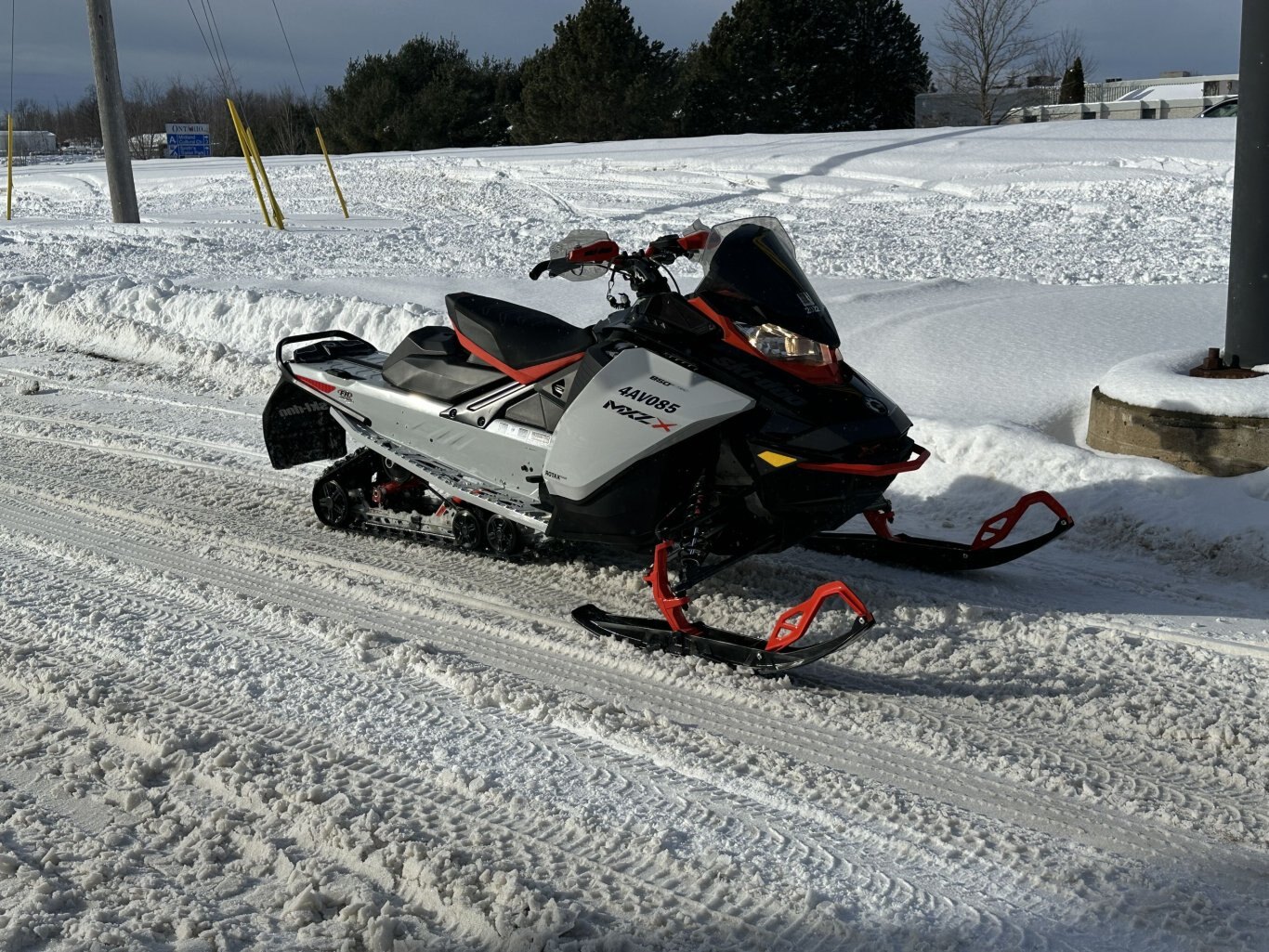 2022 Skidoo MXZ X 850 E-tec