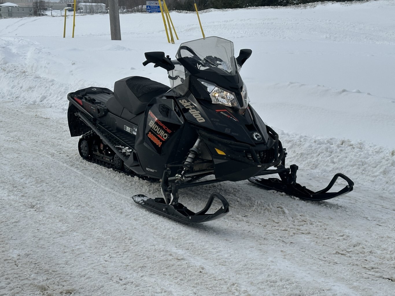 2017 Skidoo Renegade Enduro 800R E-TEC