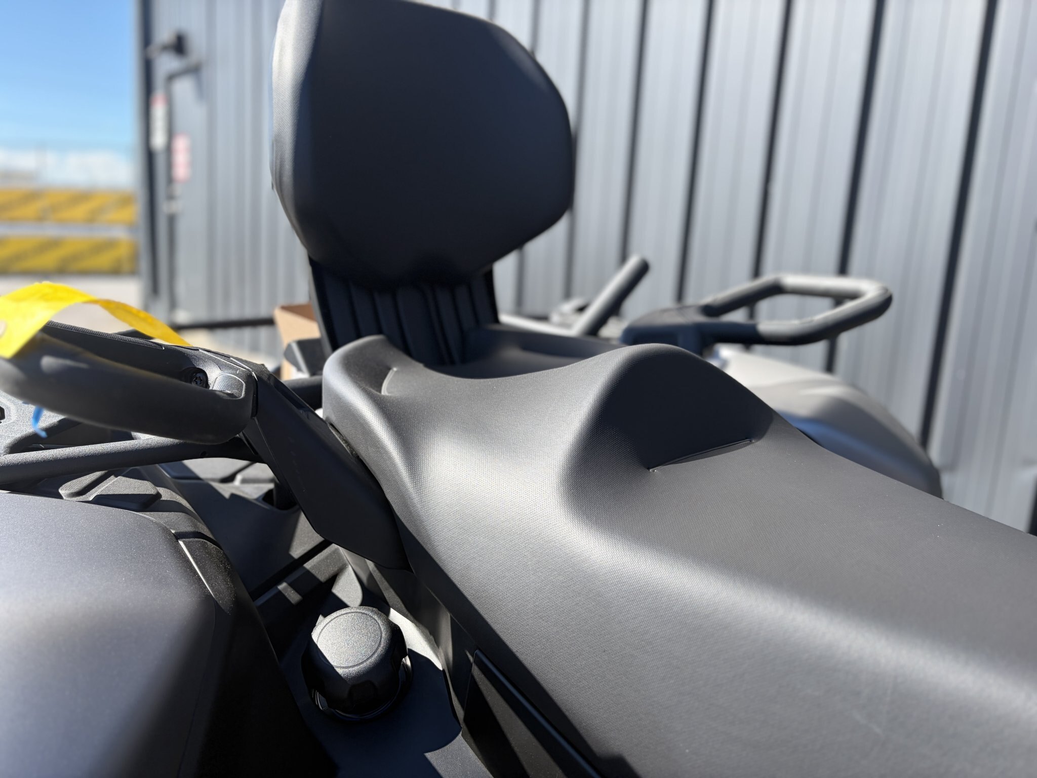 2026 Can Am Outlander MAX XT 700 Platinum Satin