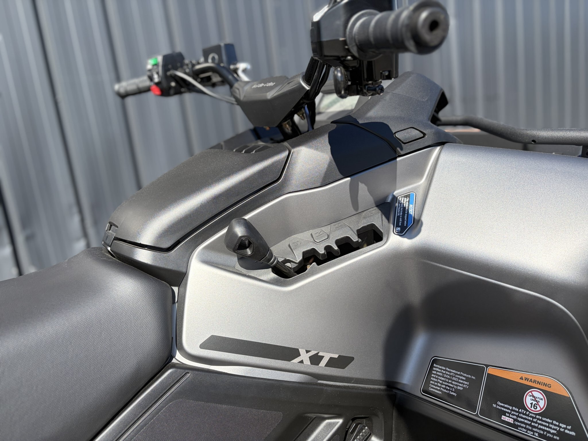 2026 Can Am Outlander MAX XT 700 Platinum Satin