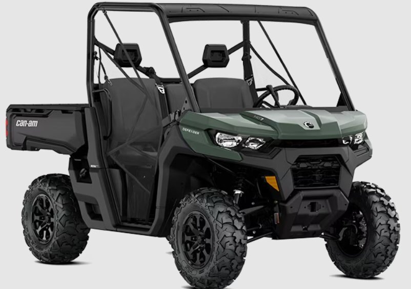 2025 Can am Defender DPS HD7 Compass Green