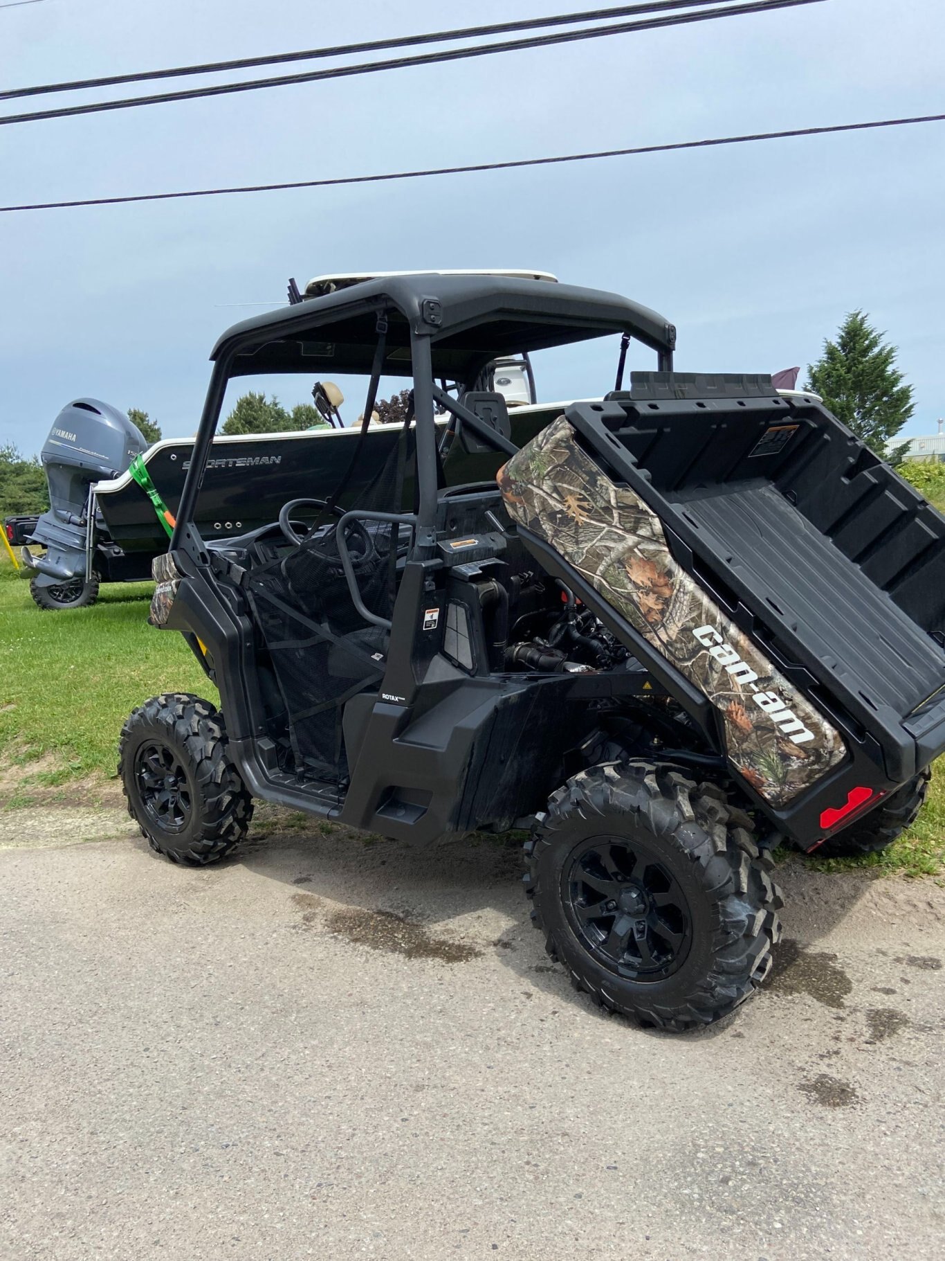 2025 Can am Defender XT HD10 Camo