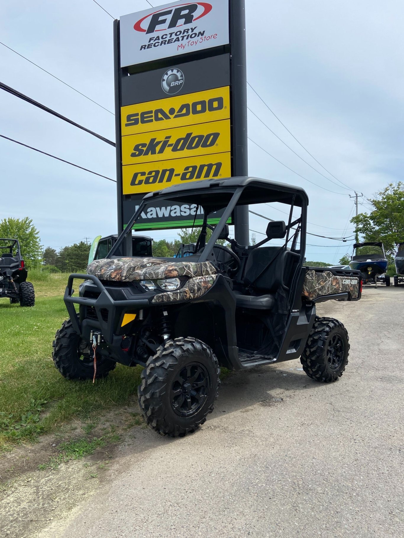2025 Can am Defender XT HD10 Camo