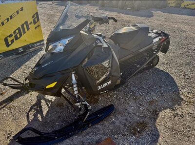 2015 Ski-Doo MXZ TNT 800R E-TEC