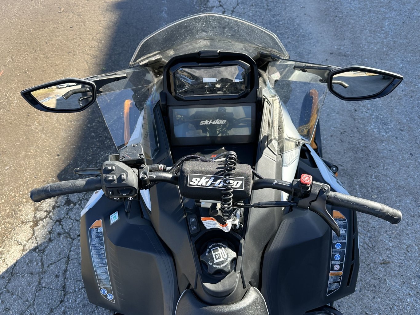 2025 Skidoo Renegade X 900 ACE Turbo R