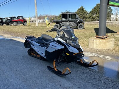 2025 Skidoo Renegade X 900 ACE Turbo R