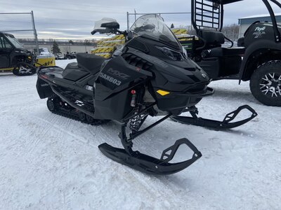 2024 Ski-Doo MXZ Adrenaline w/ Blizzard Package – 600R E-TEC