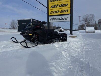 2025 Ski-Doo Backcountry X-RS 850 E-TEC – 146
