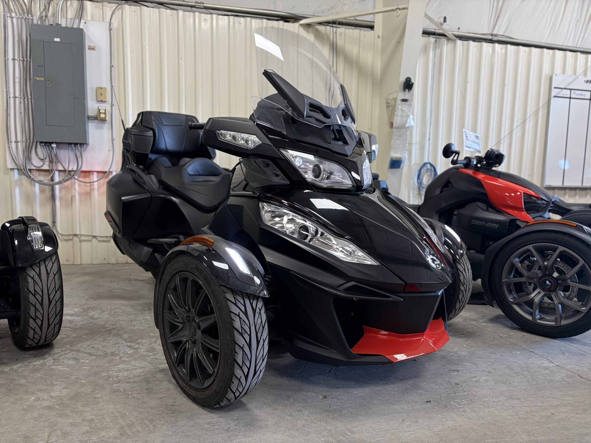 2016 Can-am Spyder RT-S Special Series | Site Map | New and
