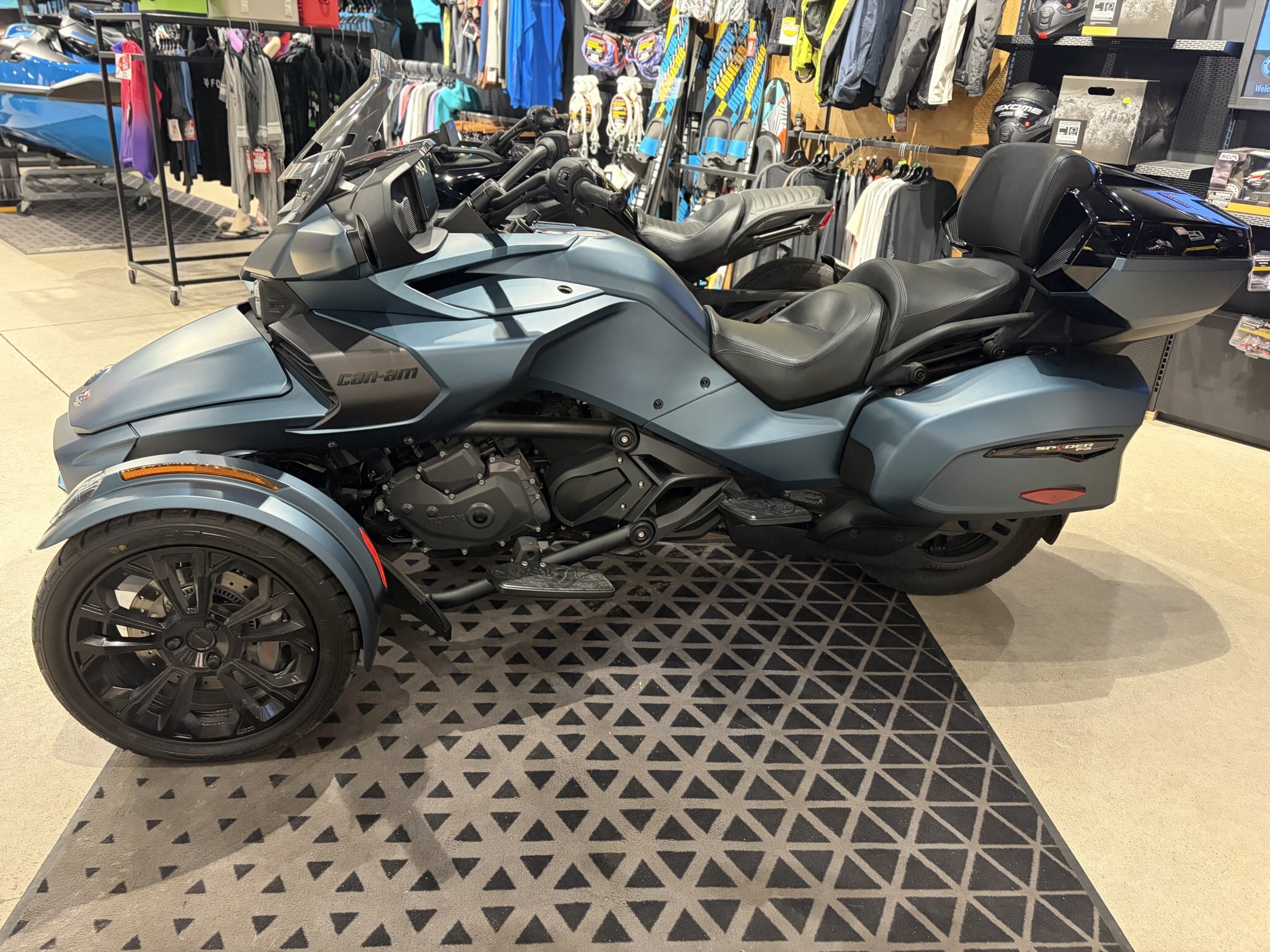 2025 Can Am Spyder F3 Limited (Navy)