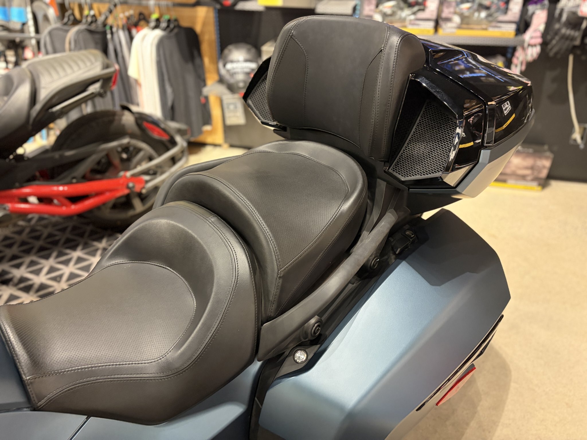 2025 Can Am Spyder F3 Limited (Navy)