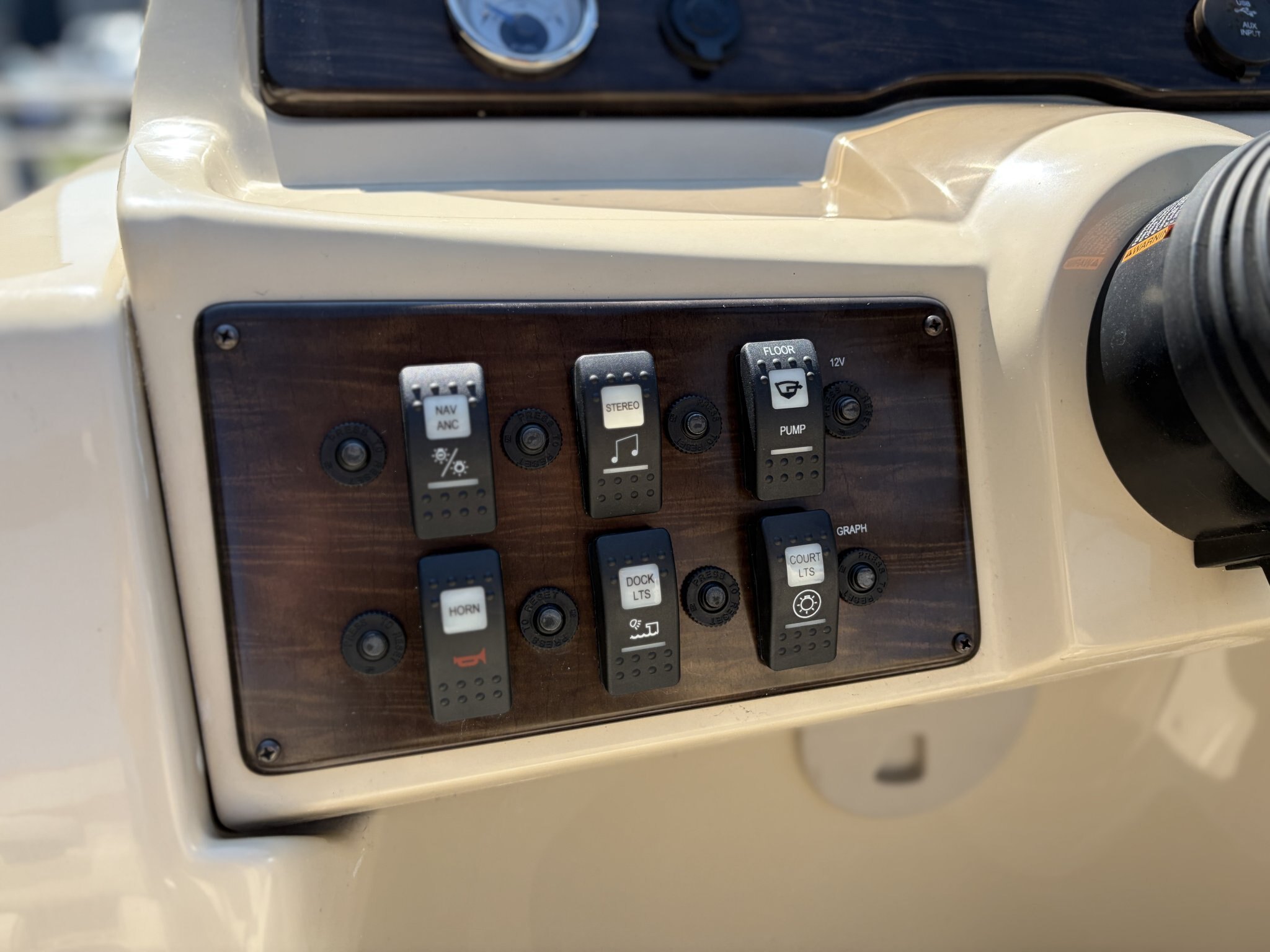 2020 Starcraft EX 22 R Pontoon Boat