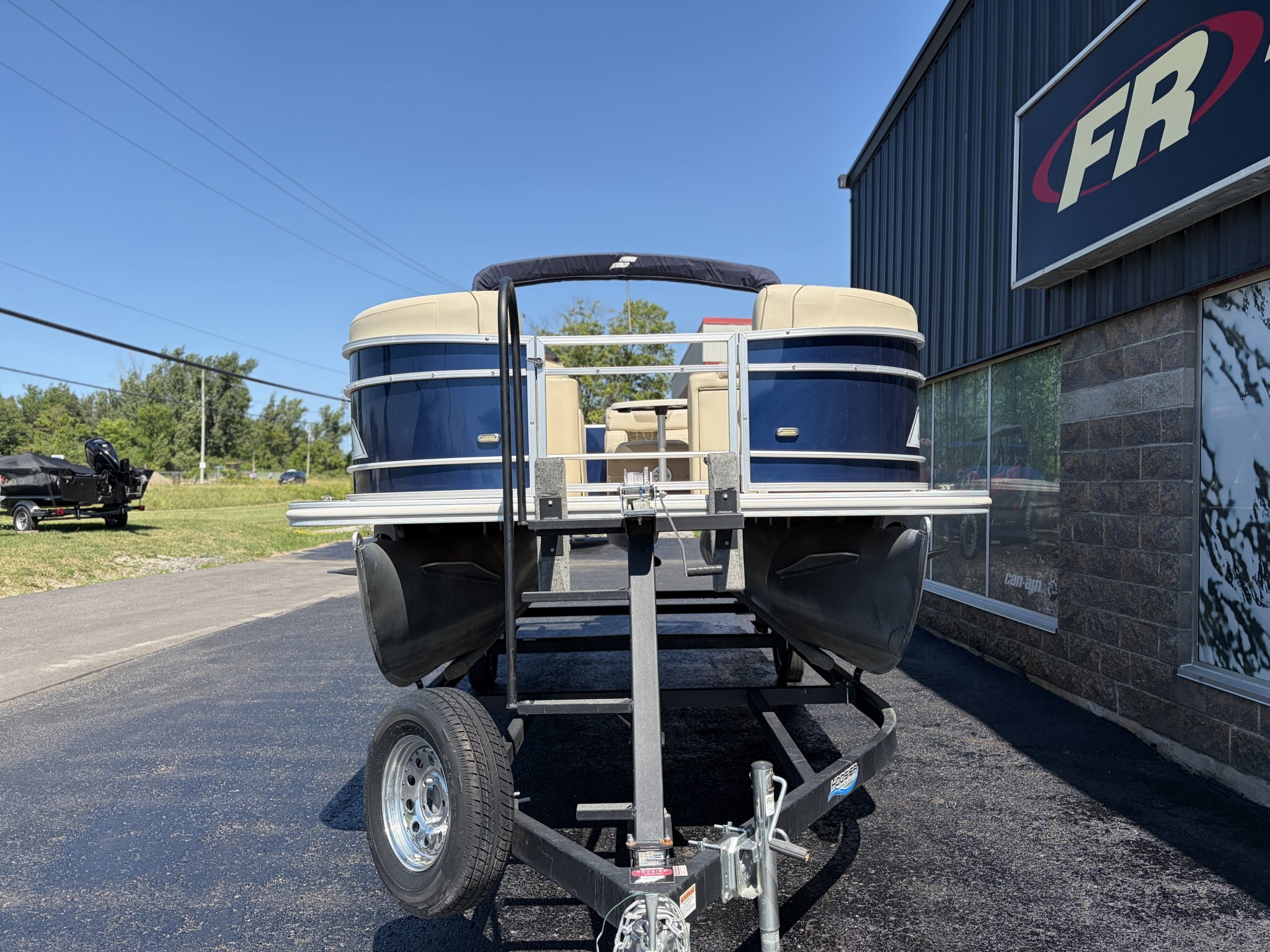 2020 Starcraft EX 22 R Pontoon Boat