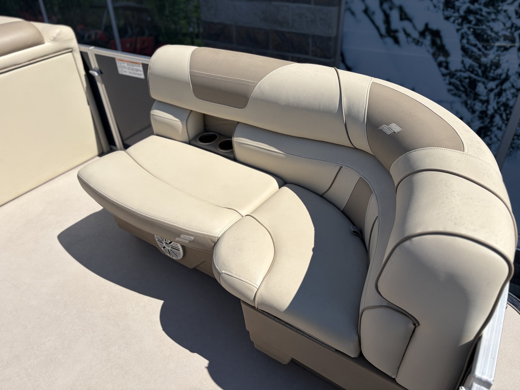 2020 Starcraft EX 22 R Pontoon Boat