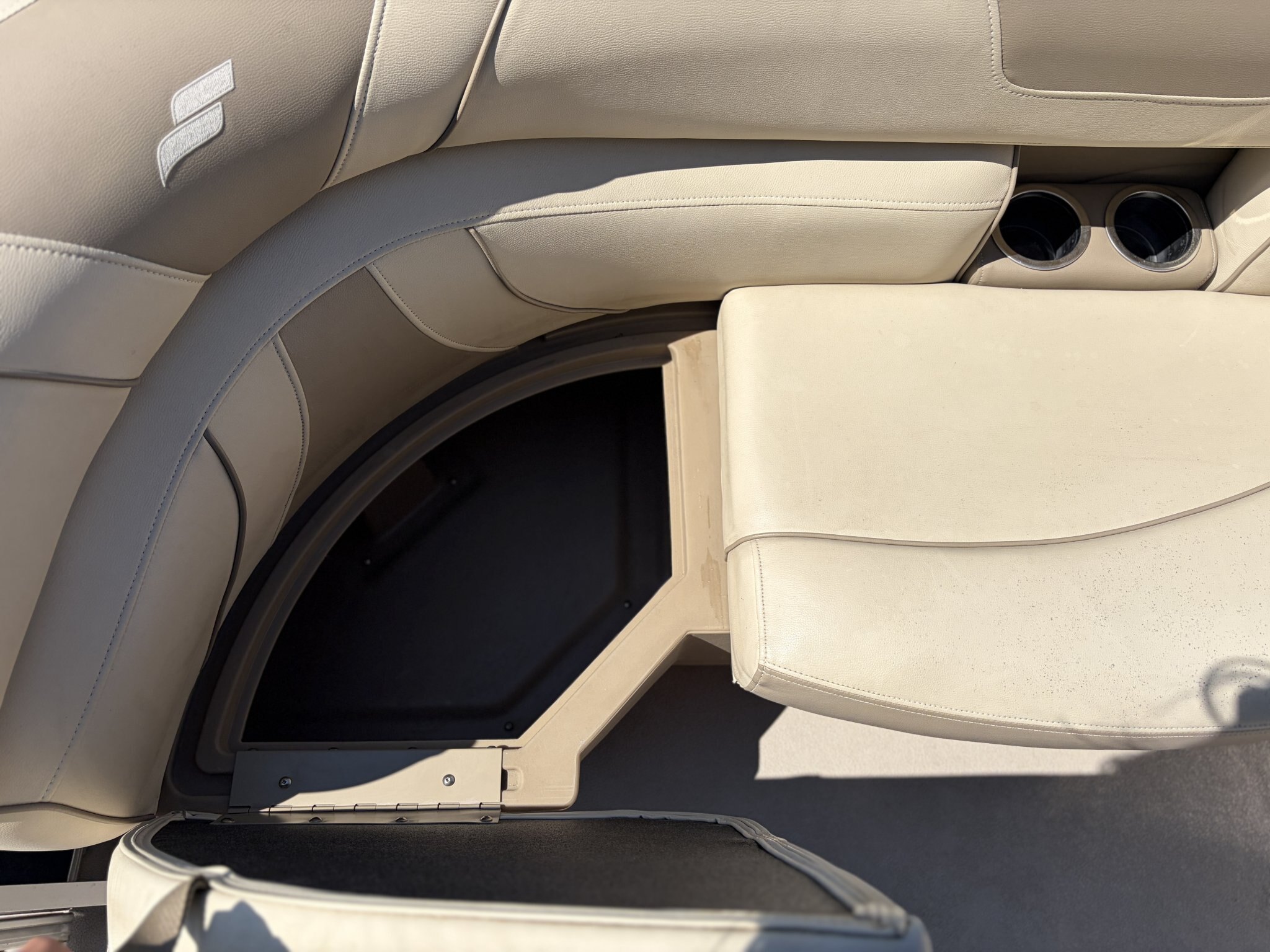 2020 Starcraft EX 22 R Pontoon Boat