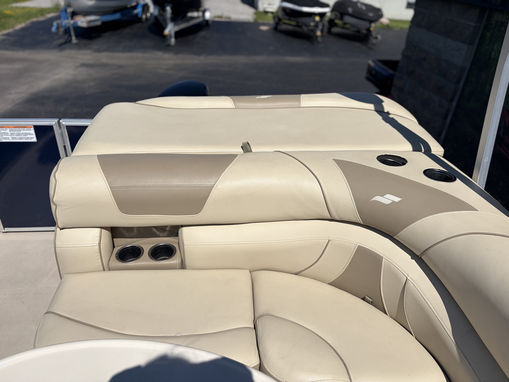 2020 Starcraft EX 22 R Pontoon Boat