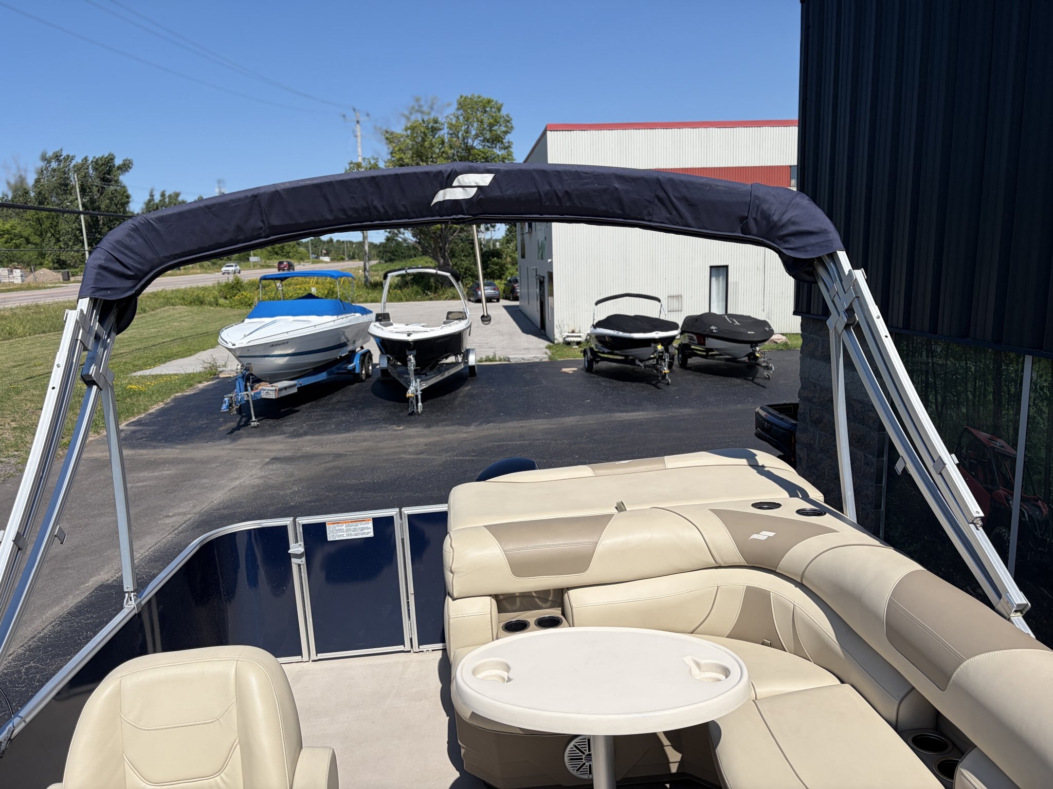 2020 Starcraft EX 22 R Pontoon Boat