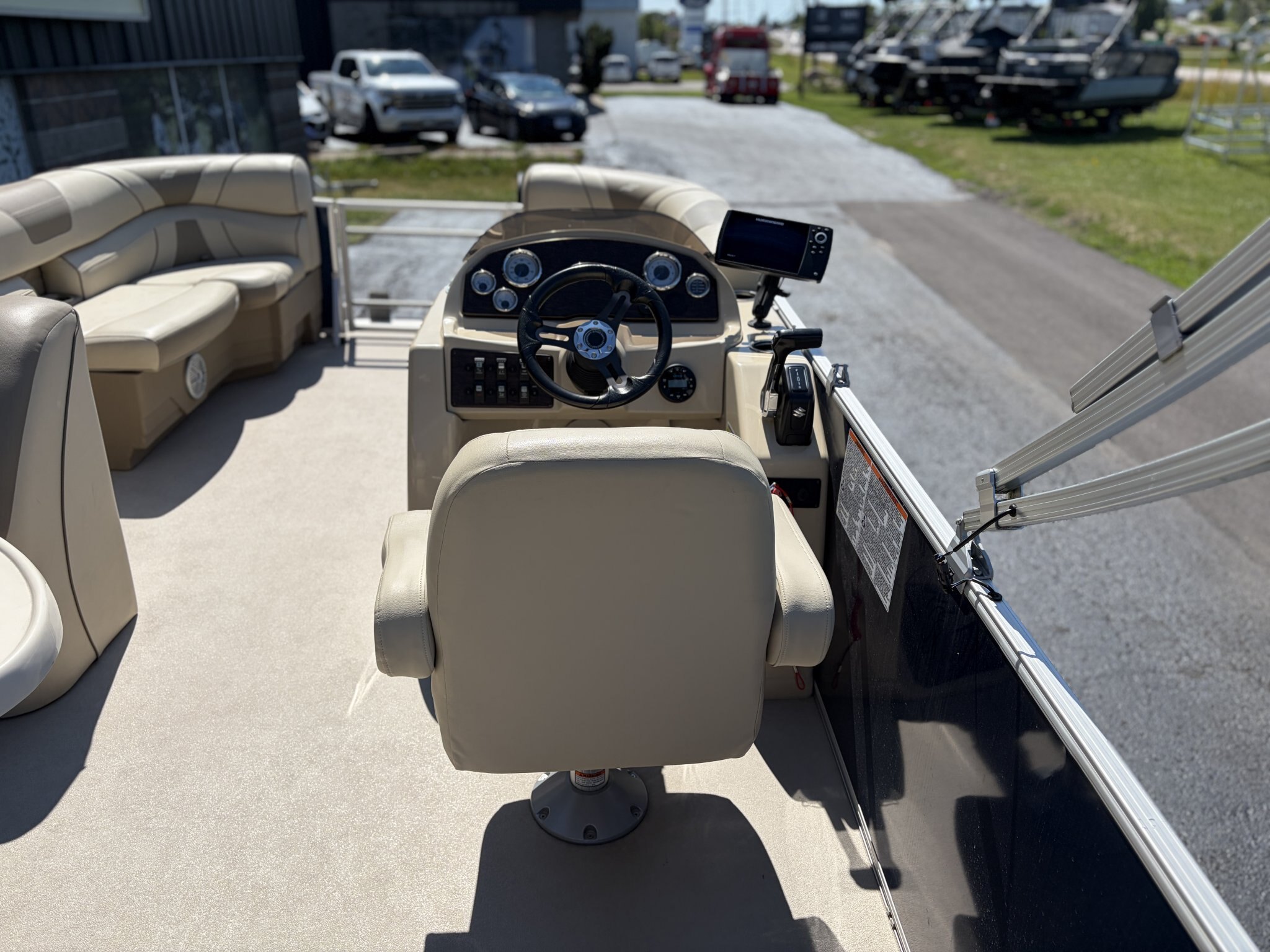 2020 Starcraft EX 22 R Pontoon Boat