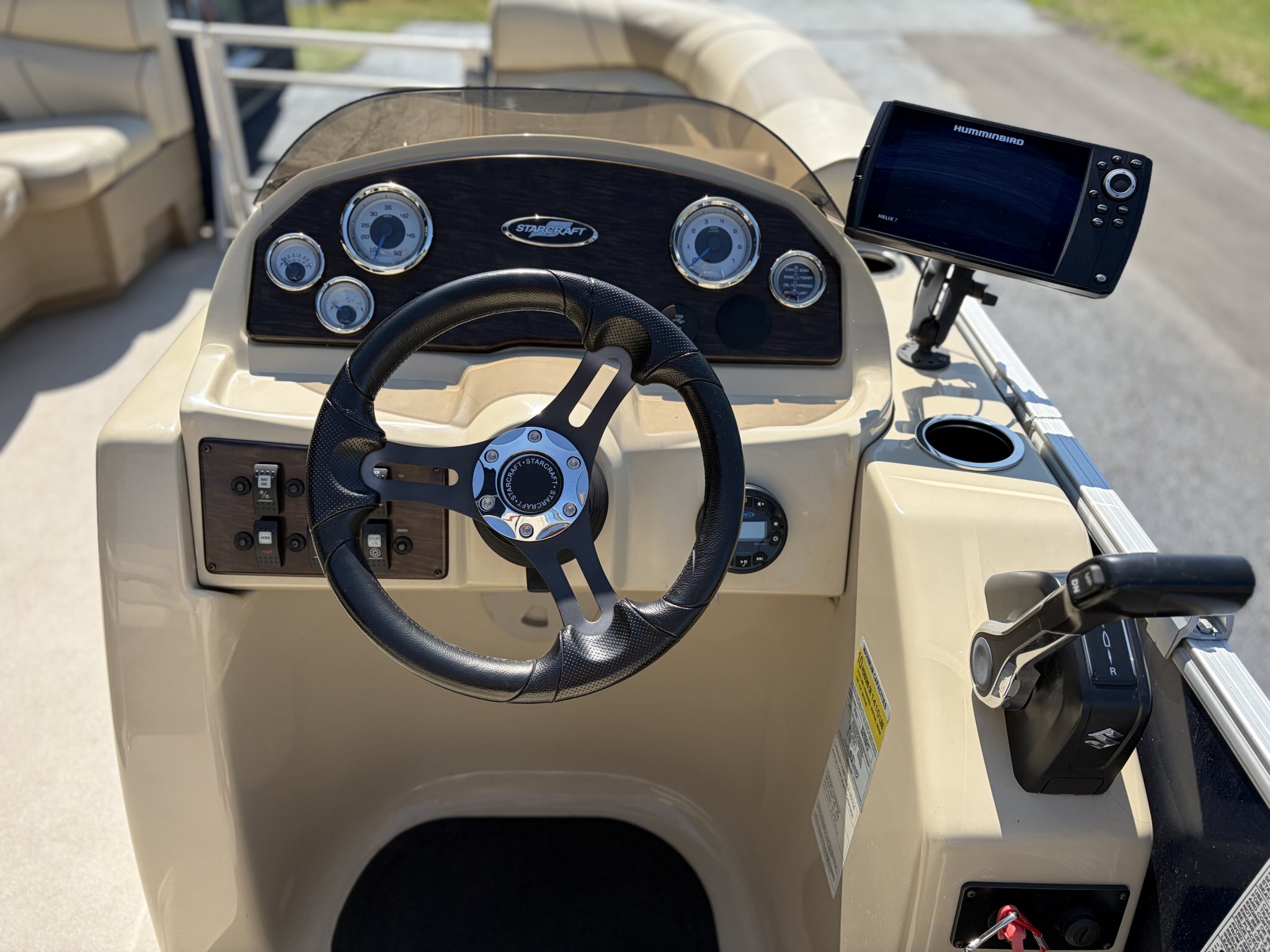 2020 Starcraft EX 22 R Pontoon Boat