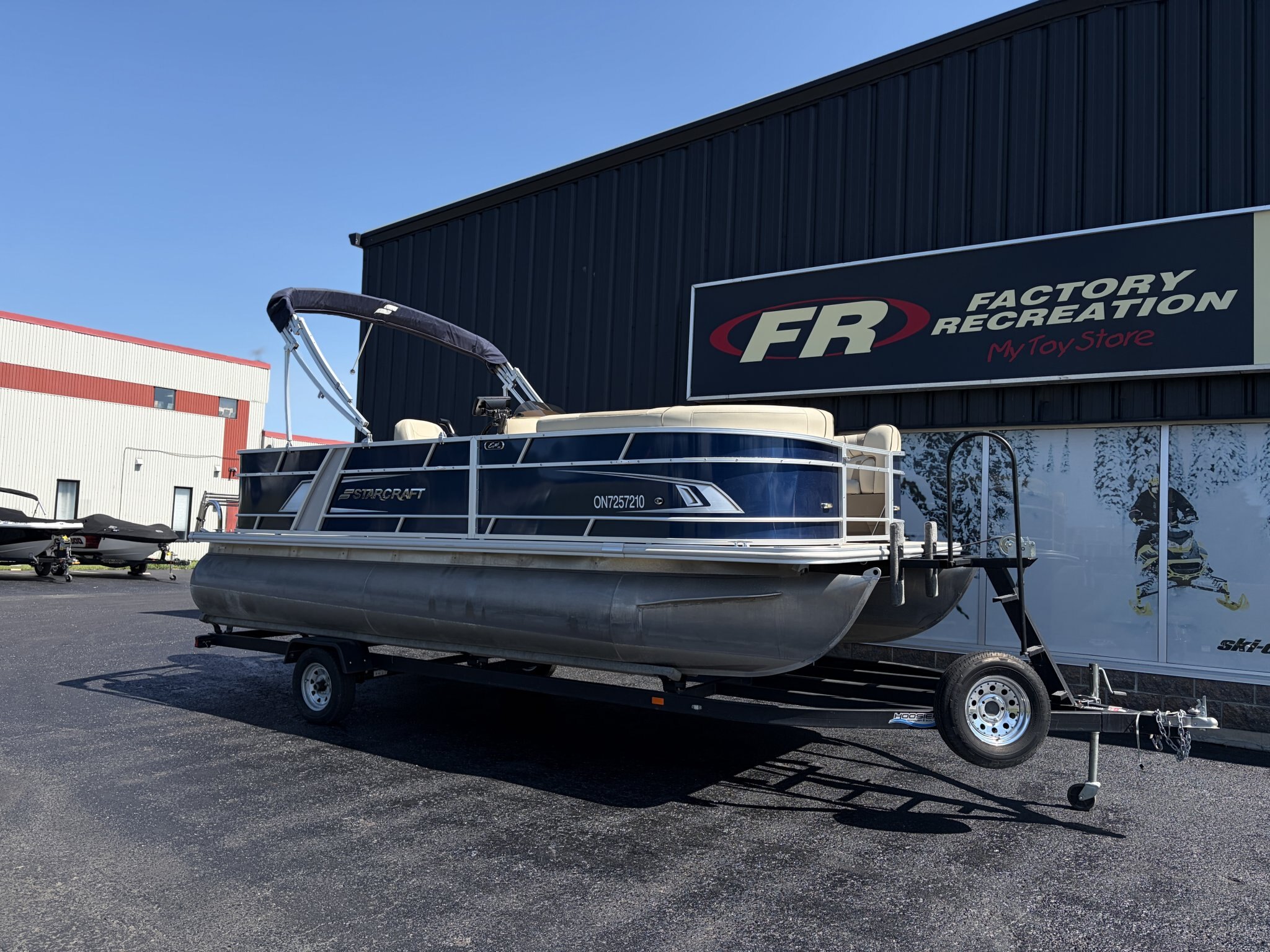 2020 Starcraft EX 22 R Pontoon Boat
