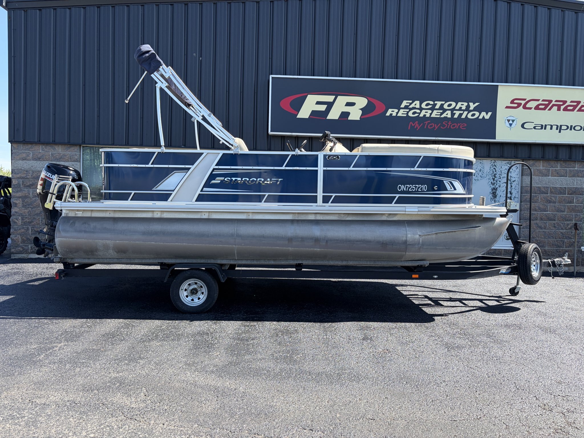 2020 Starcraft EX 22 R Pontoon Boat