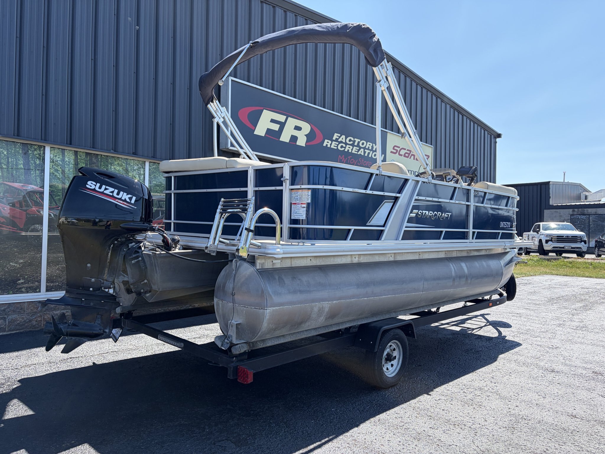 2020 Starcraft EX 22 R Pontoon Boat