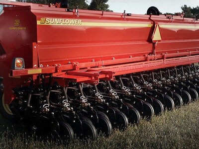 Sunflower 9510 FERTILIZER GRAIN DRILL