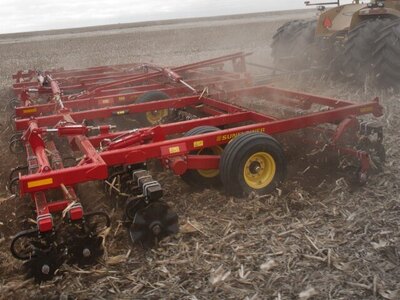 Sunflower 6830 ROTARY FINISHERS