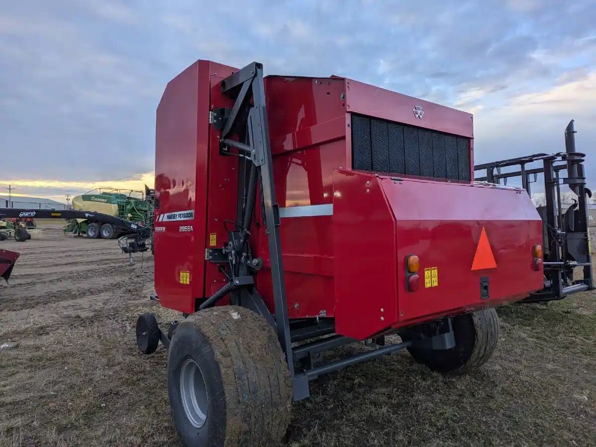 2023 Massey Ferguson 2956A