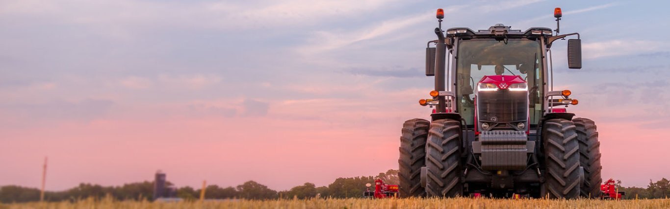 Massey Ferguson MF 8S.205