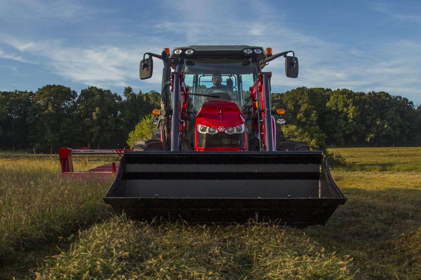 Massey Ferguson 5700 Global Series Mid Range Tractors MF 5710