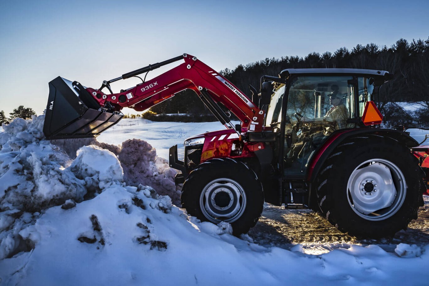 Massey Ferguson 4700 Global Series Utility Tractors MF 4707