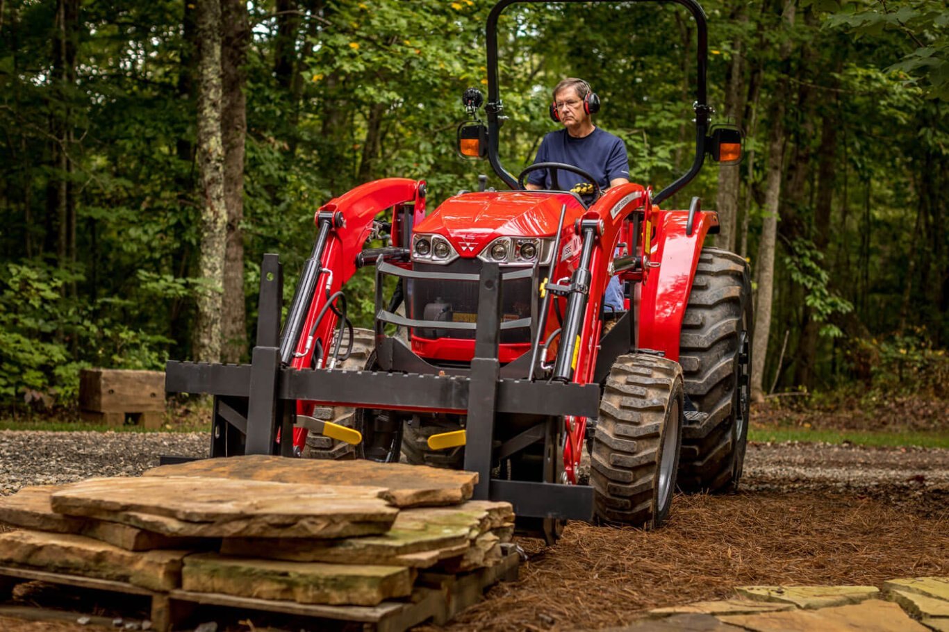 Massey Ferguson 1800 M Series Compact Tractors MF 1835 M