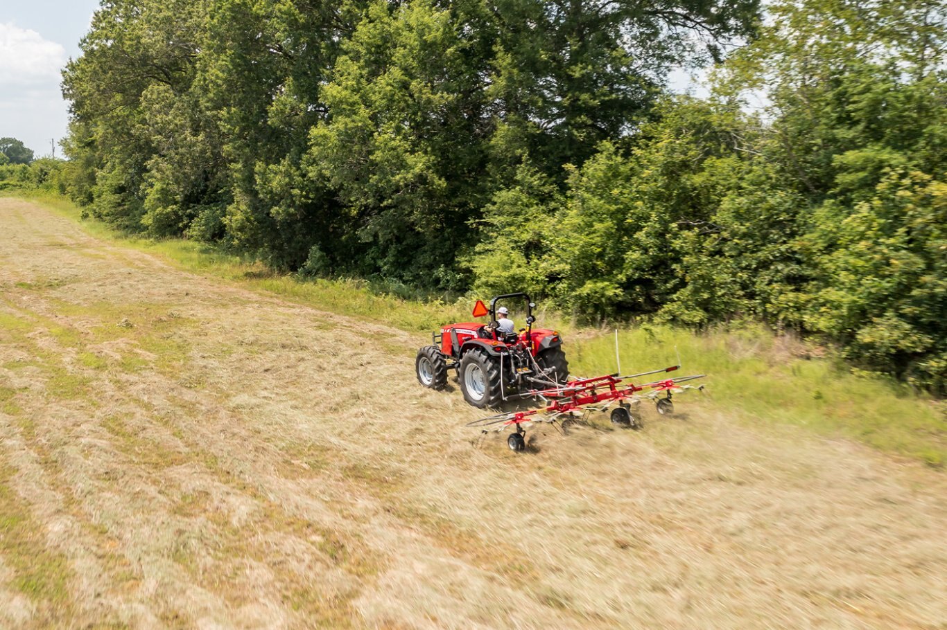 Massey Ferguson MF TD 252 TR Tedders