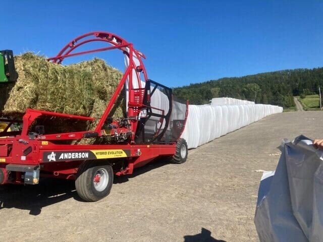 Anderson EVOLUTION Inline Round Bale Wrapper