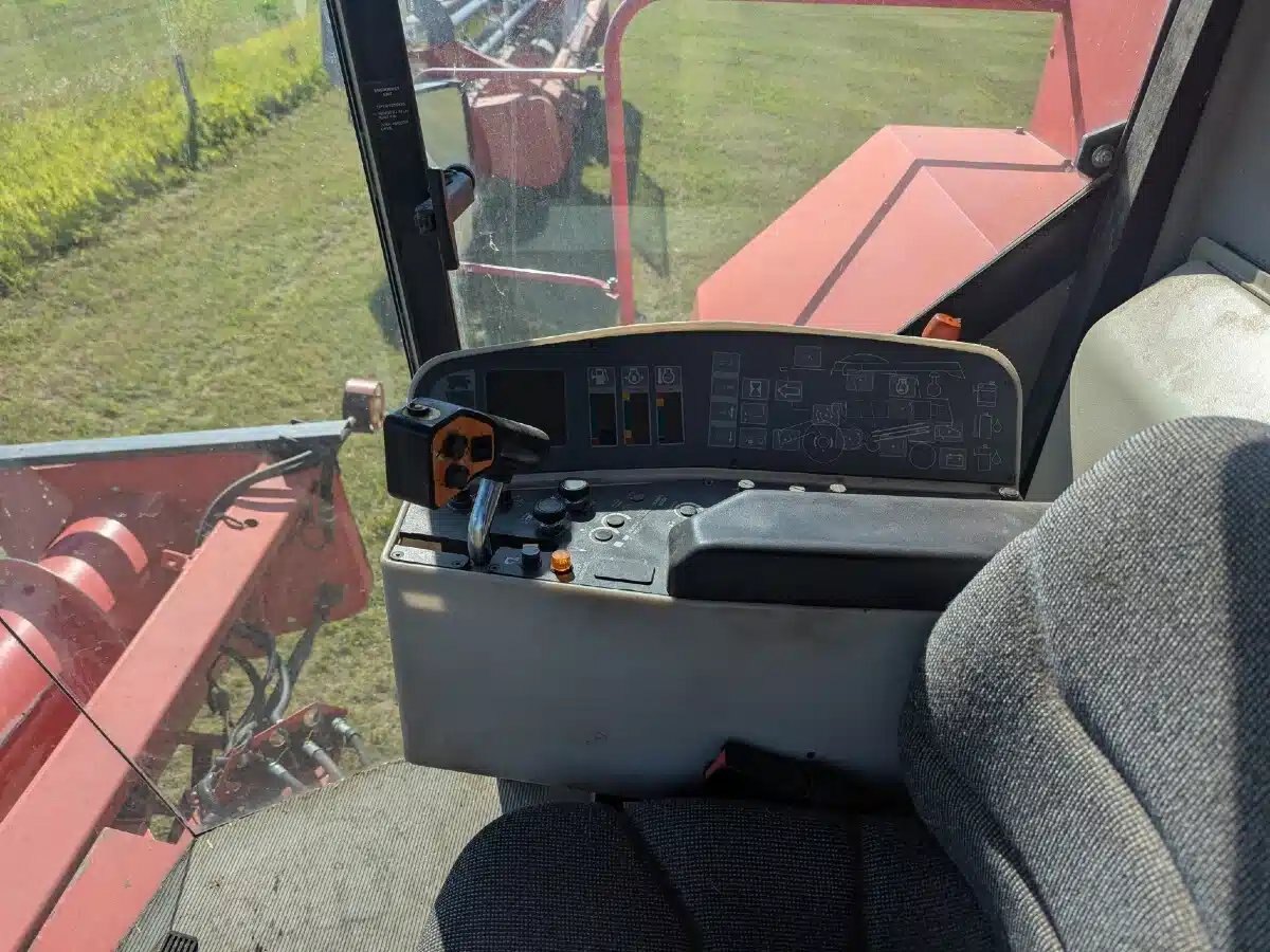 1997 Massey Ferguson 8780 | Used Farm equipment in Notre Dame de Loures ...