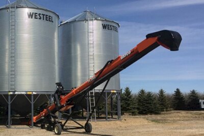 BATCO FX 2045 Field Loaders