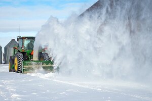 Farm king SNOWBLOWER 500